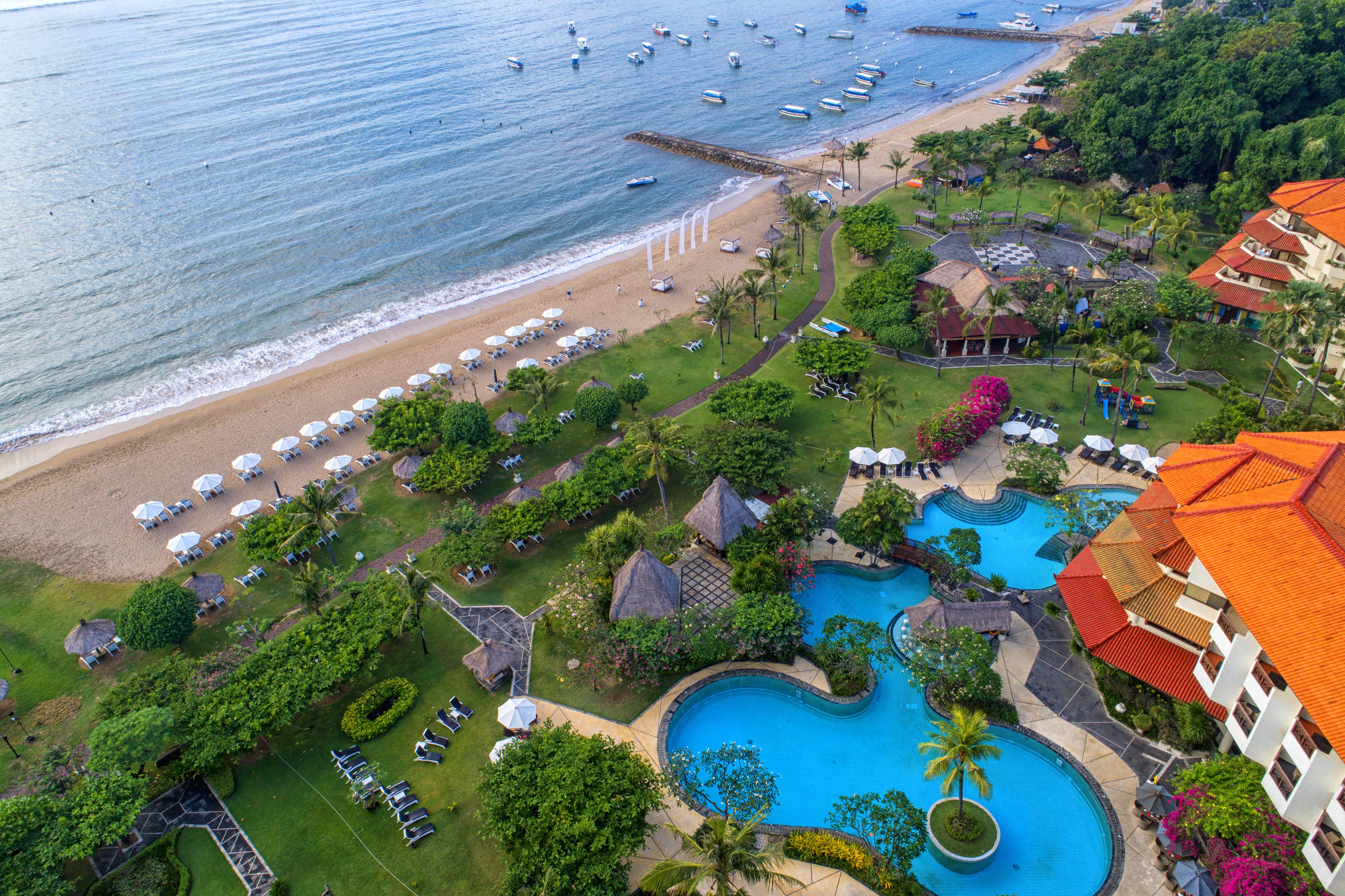 Grand Mirage Resort & Thalasso Bali Nusa Dua  Dış mekan fotoğraf Aerial view of the resort